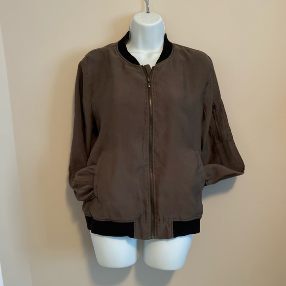 Army Green Dex Rayon Bomber Jacket Size L - Picture 2 of 9